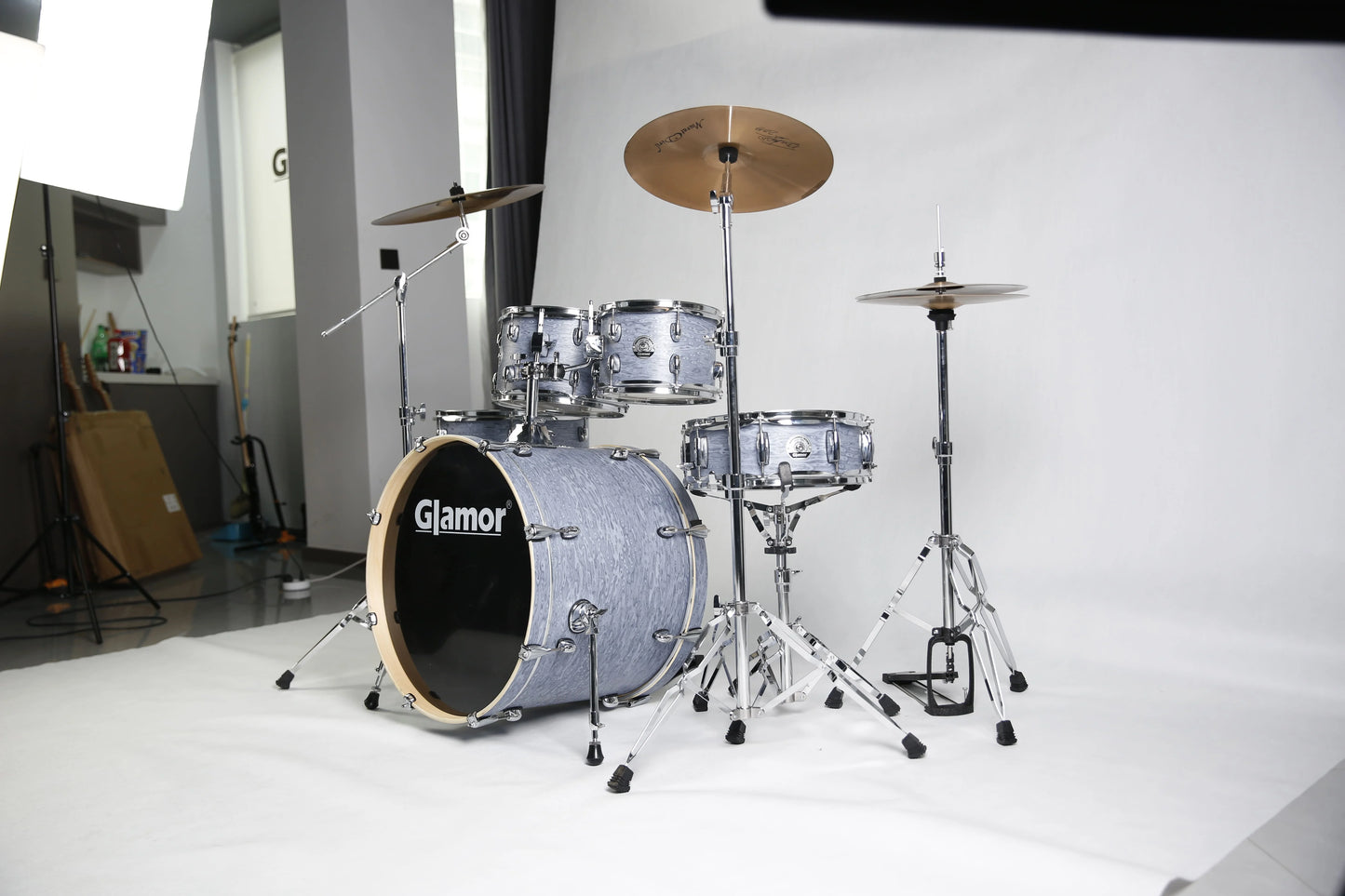 Acoustic Drum Set Professional Drum Kit Featuring Poplar Wood Shells Complete Configuration Suitable for Studios & Performances