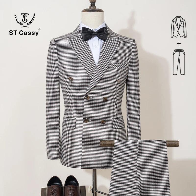 Fashionable Plaid suit for Men